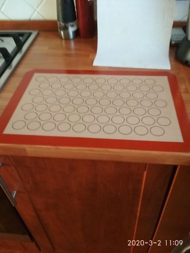 Customer photo review of Tapis Macaron - Rouge et Marron