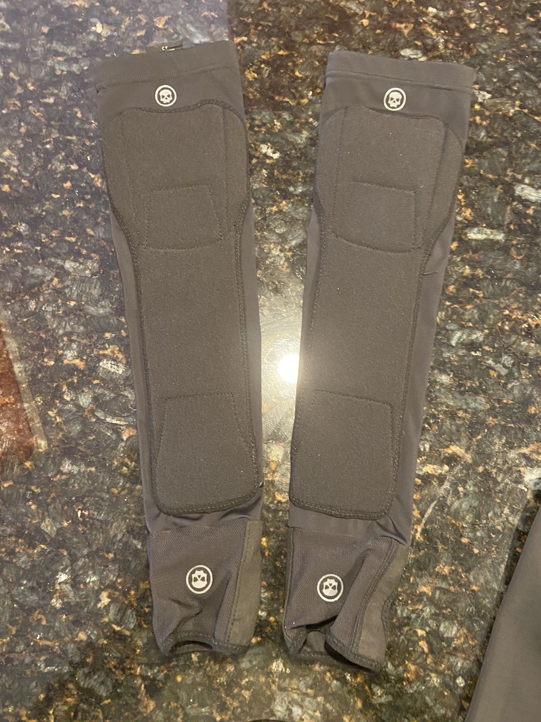Customer photo review of Infamous PRO DNA Elbow Pads
