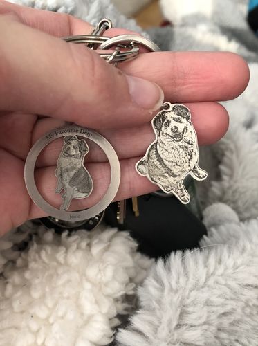 Customer photo review of Silvercut™ Keychain