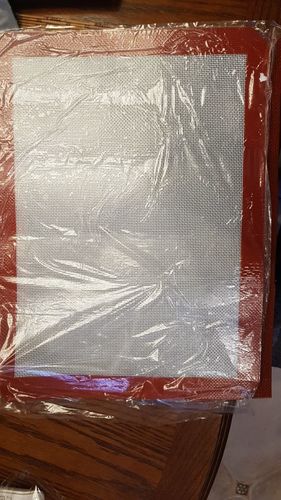 Customer photo review of Tapis de cuisson Silicone - Gris et Rouge
