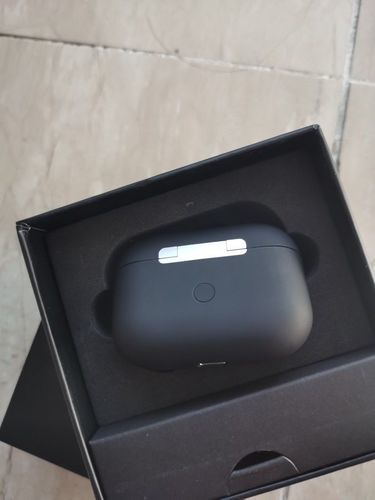 Customer photo review of BlxckPods Pro