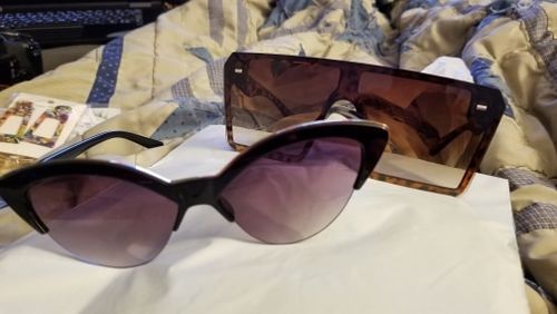 Customer photo review of Chloé Plush Sunglasses
