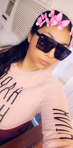 Customer photo review of Chloé Plush Sunglasses