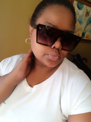 Customer photo review of Chloé Plush Sunglasses
