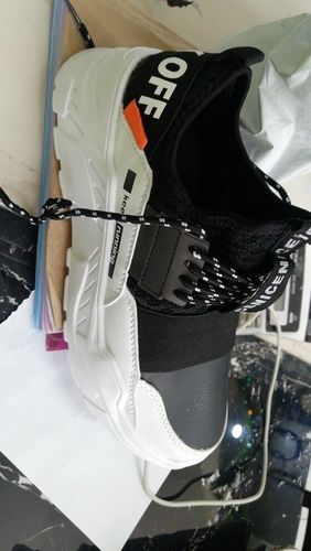 Customer photo review of Gilius Silde Sneakers