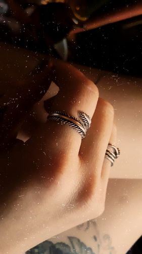 Customer photo review of 925 Sterling Silber Engel-Federring