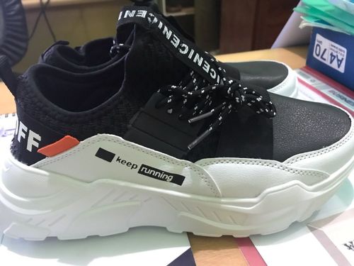 Customer photo review of Gilius Silde Sneakers