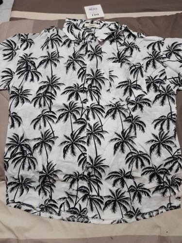 Customer photo review of Hubard Naçi Shirt