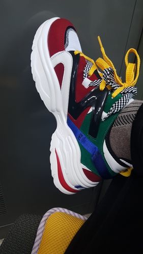 Customer photo review of Larra Poucke Sneakers