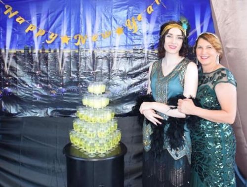 Customer photo review of GRÜN 1920ER PERLEN FRANSEN KLEID