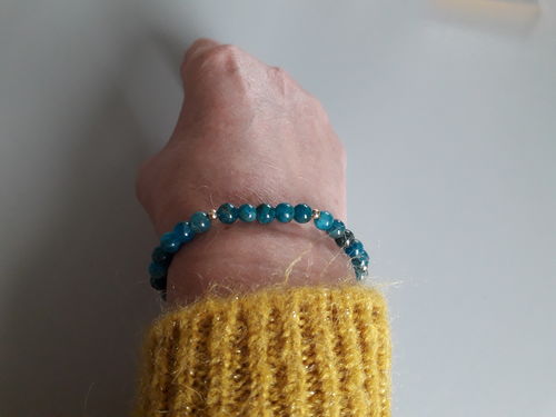 Customer photo review of BRACELET APATITE BLEU 6 mm