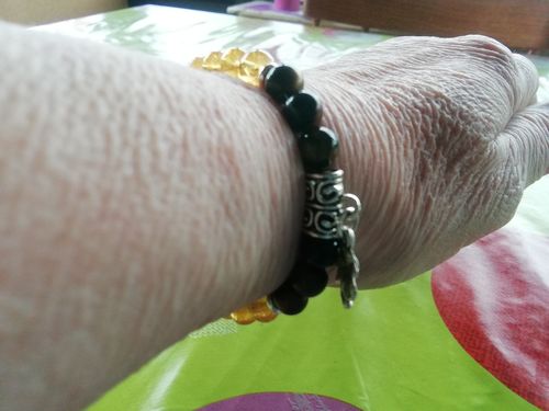 Customer photo review of BRACELET "Chance" OEIL DE TIGRE/CITRINE