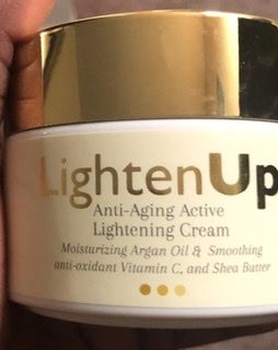 Customer photo review of Omic LightenUp Anti-Aging Lightening Cream - 100ml