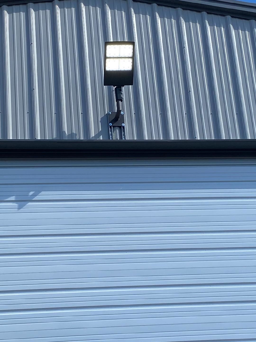 Customer photo review of LED Pole Light 300 Watt Black 5700K AM