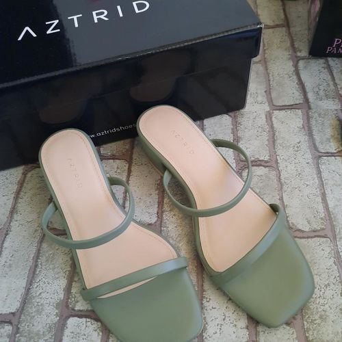 Customer photo review of Melia Olive Green