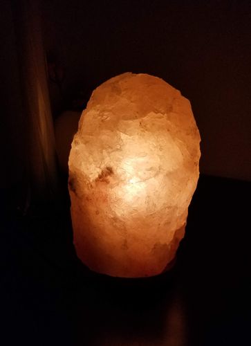 Customer photo review of Original Himalayan Salt Lamp (Medium)