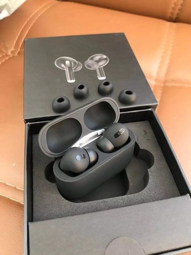 Customer photo review of BlxckPods Pro