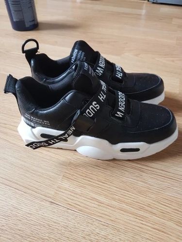 Customer photo review of Noica Scilacci Sneakers