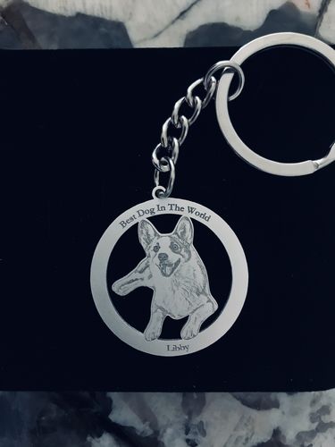 Customer photo review of Silvercut™ Keychain
