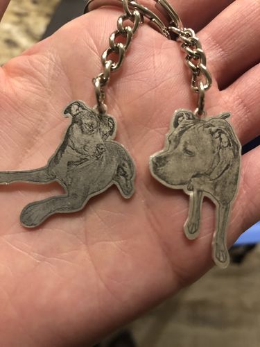 Customer photo review of Silvercut™ Keychain