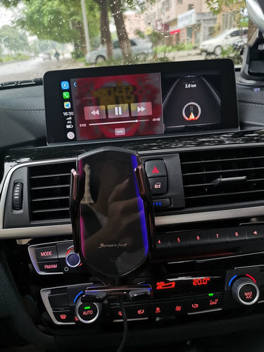 Customer photo review of Wireless Phone Charger Car Mount