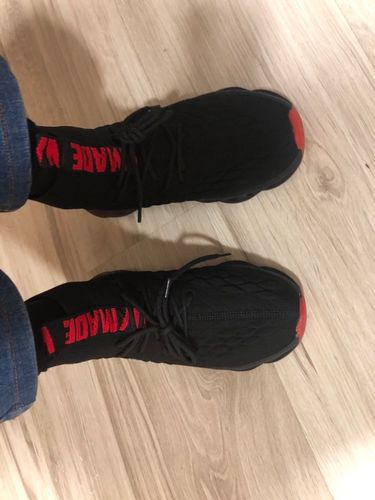 Customer photo review of Leof Bercovici Sneakers