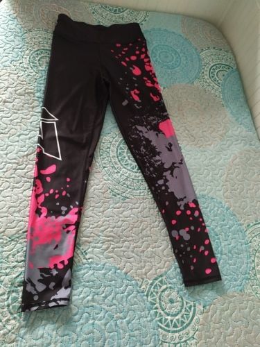 Customer photo review of Honey's Printed Leggings