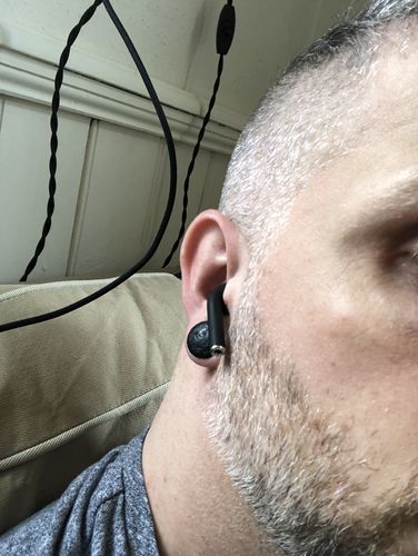 Customer photo review of BlxckPods 2