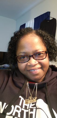 Customer photo review of Flower Bomb Hair Growth Oil