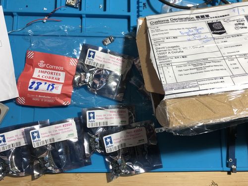 Customer photo review of Pololu 12V 1A Step-Down Voltage Regulator D24V10F12