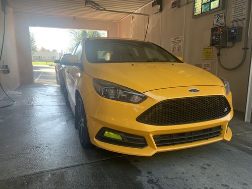 Customer photo review of Focus ST MK3.5 Fog Light Armour