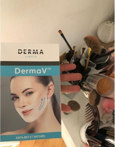 Customer photo review of DermaV™  |  Masque amincissant pour ovale du visage