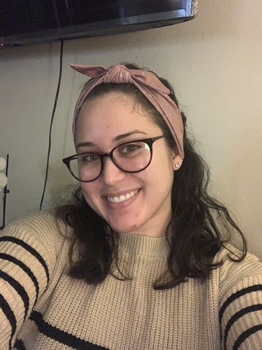 Customer photo review of DAKOTA - 4'' Bow Headband