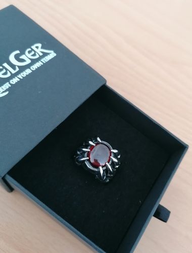 Customer photo review of DRAGON EYE CLAW GEM RING