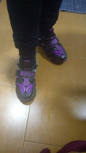 Customer photo review of Aegon Sarto Sneakers