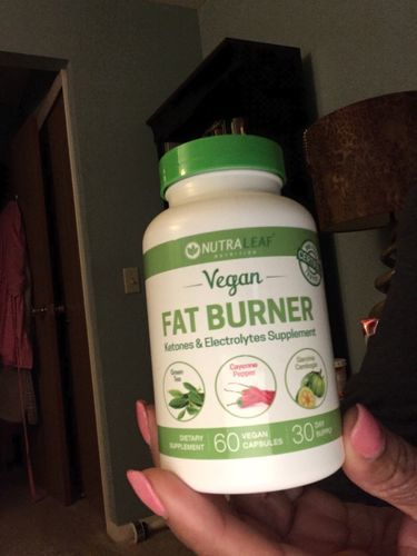 Customer photo review of NutraLeaf® Vegan Fat Burner
