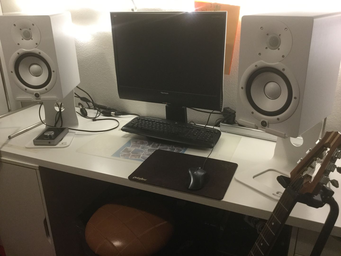 Customer photo review of SOUNDRISE PRO Studio Monitor Stands 9" | Made in USA | Pair