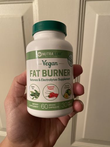 Customer photo review of NutraLeaf® Vegan Fat Burner