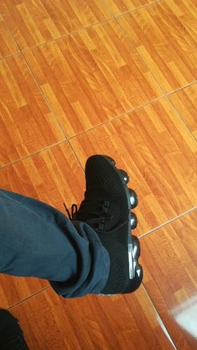 Customer photo review of Mulius Csaba Sneakers