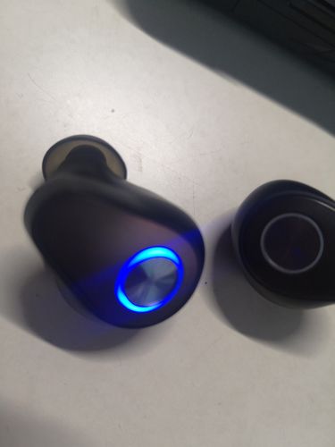 Customer photo review of Zagzog完全ワイヤレスイヤホンTWS-F7 Bluetooth5.0 自動ペアリング 3000mAh充電ケース（アマゾン期間限定 フラッシュセール：1655円）