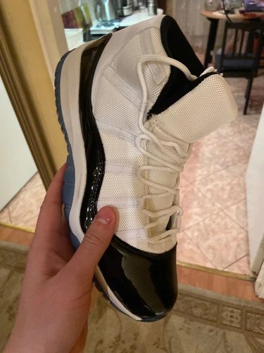 Customer photo review of Bostar Riet Sneakers