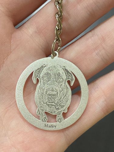 Customer photo review of Silvercut™ Keychain