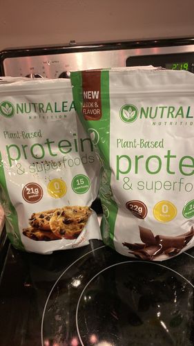 Customer photo review of NutraLeaf® Protein & Superfoods