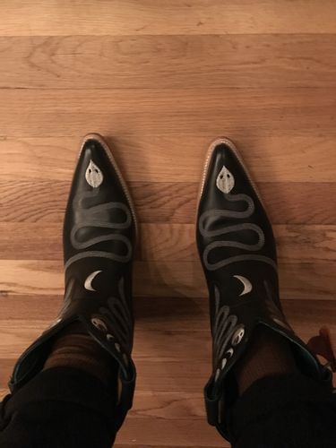 Customer photo review of No.2101 JUNCTION eastern boot pskaufman... x Me _ black leather womens