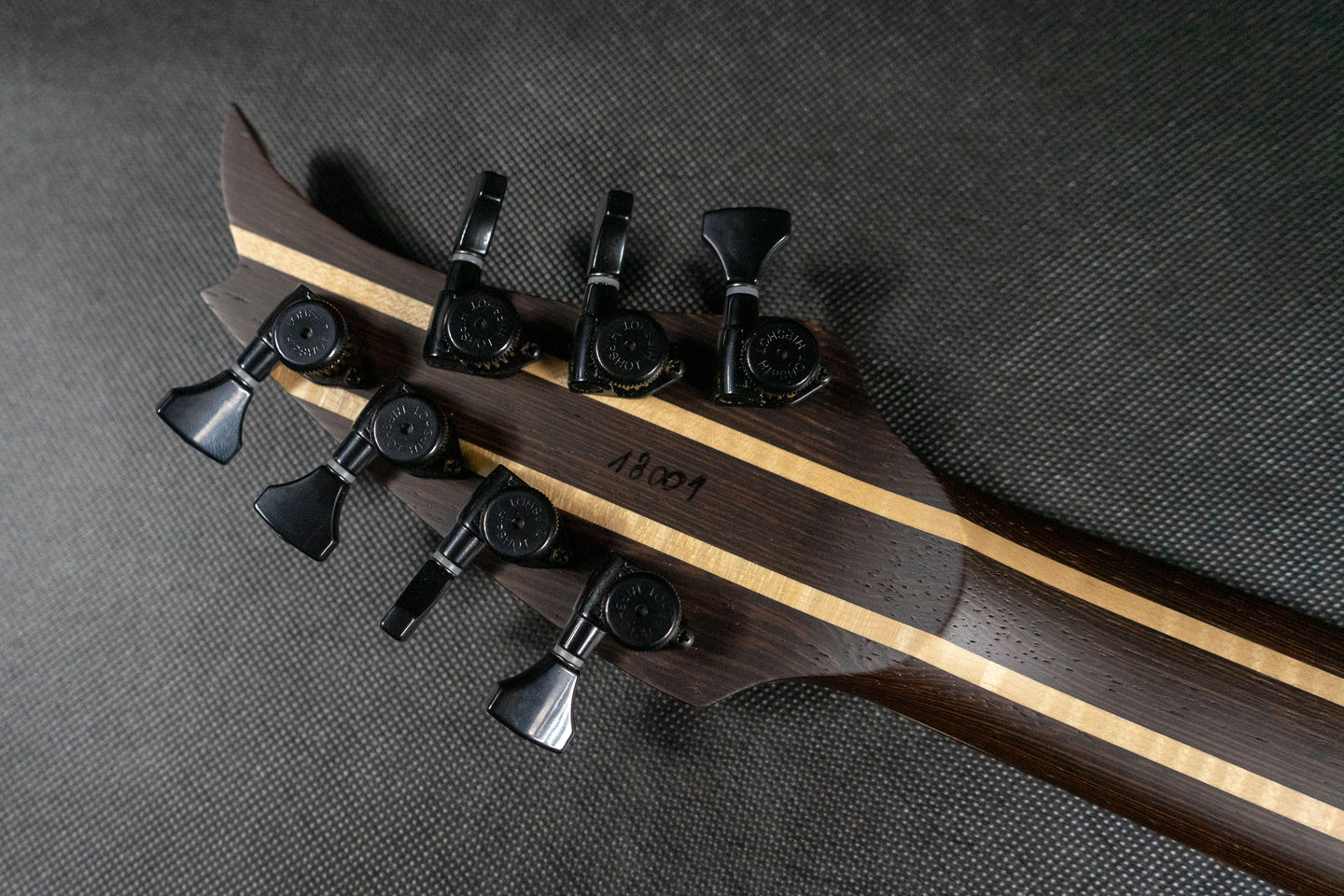 Customer photo review of Grip-Lock™ Open Guitar Tuning Machines (Sold Individually)