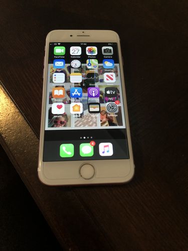 Customer photo review of Apple iPhone 7 32GB Rose Gold Unlocked Refurbished Excellent