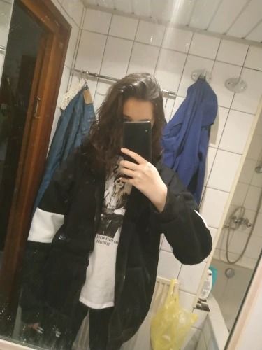 Customer photo review of Kyros Labre Hoodie