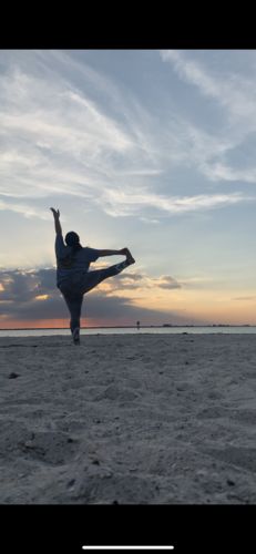 Customer photo review of Sunset Legging - Thunder / Cloud