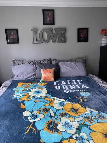 Customer photo review of California Grown Blanket