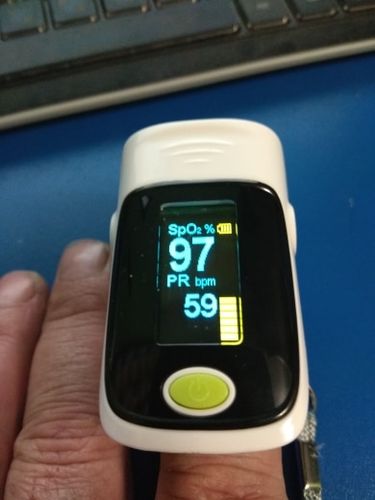 Customer photo review of MedicPure™ Digital Fingertip pulse Oximeter SPO2
